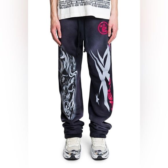 HELLSTAR AIRBRUSHED SWEATPANTS “BLACK”